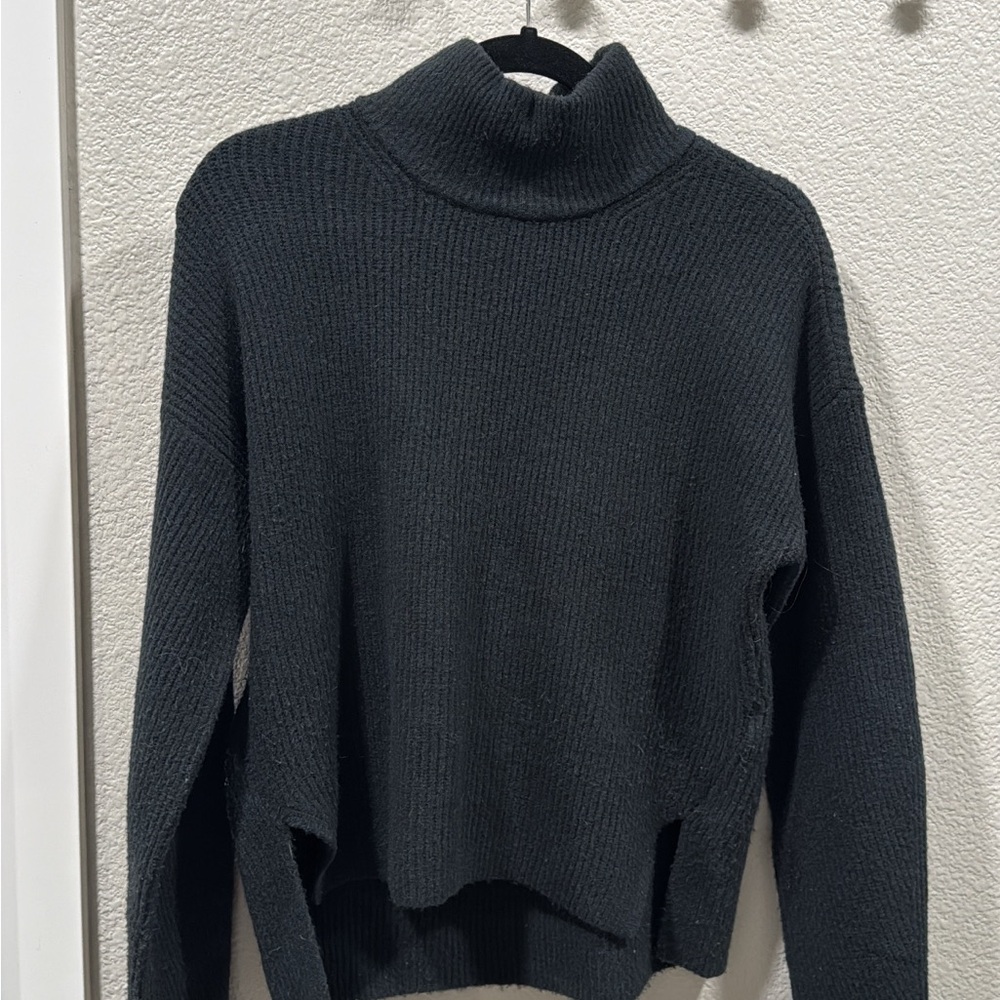 Abercrombie & Fitch Charcoal Turtleneck Sweater